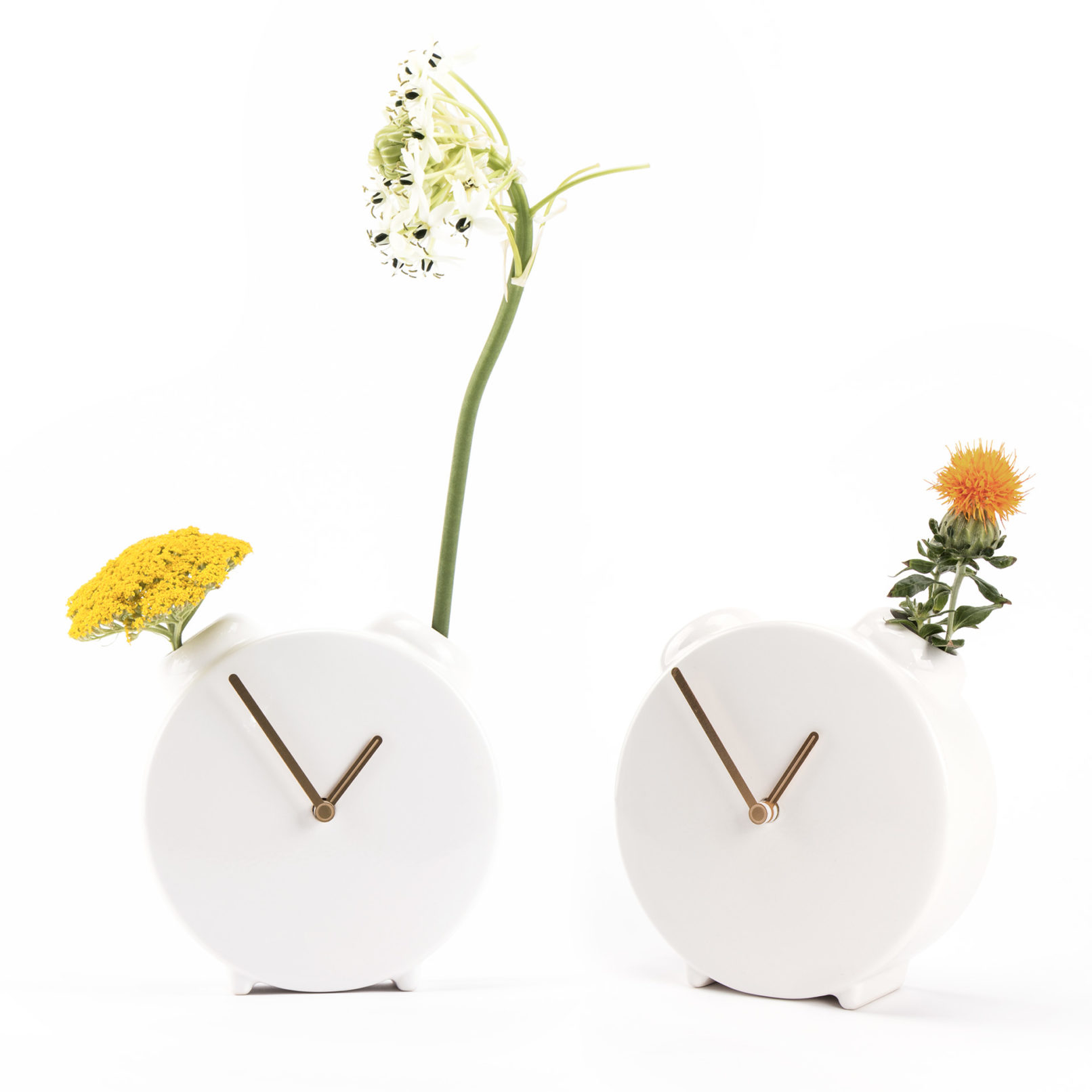 Clock-Vase-Jaro-Kose-Flower-Gold-Clay-Design-Product